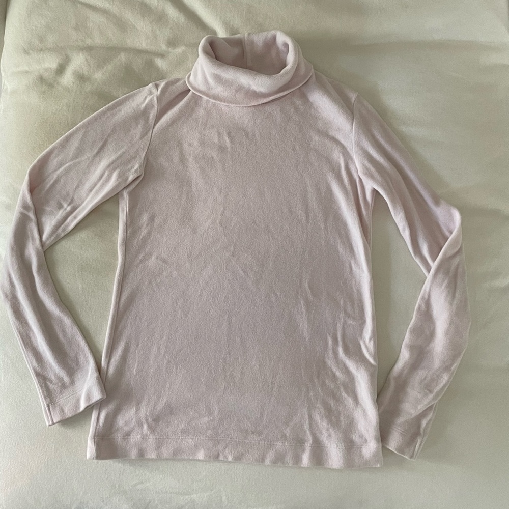 Uniqlo heat tech fuzzy turtleneck top light pink